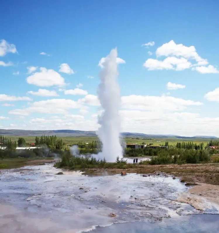 Geysir-1600px